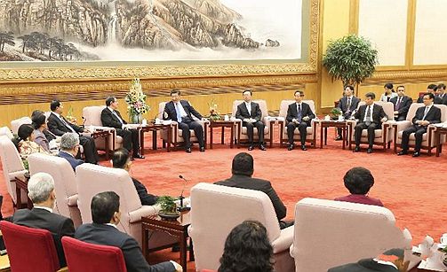 习近平：携手消除贫困 促进共同发展