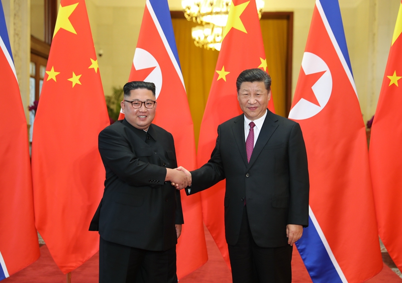 习近平在人民大会堂同朝鲜劳动党委员长金正恩举行会谈