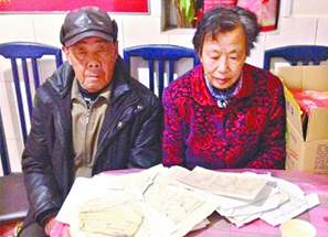 湖北：村干部吃饭打白条近6万元 老人十多年讨不回