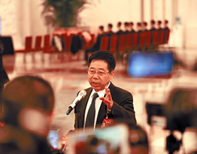 两会“部长通道”陈宝生首次亮相接受记者采访 传统文化进校园 教育部长指路