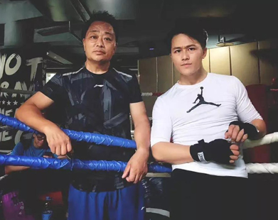 男子特地增肥20斤带父亲一起减肥：只为了陪他走出人生低谷