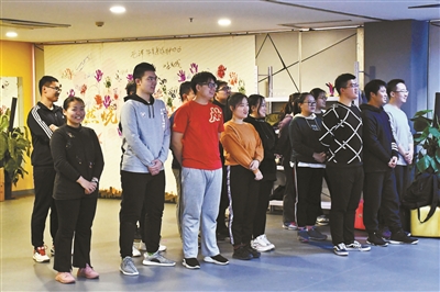 高校开“减肥课”达标可获学分 