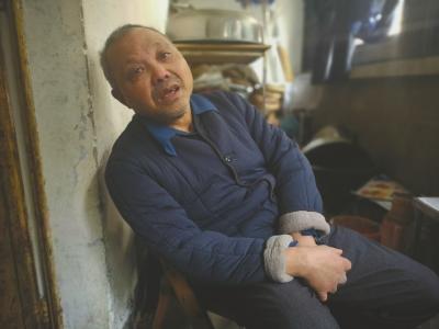 76岁老人为残疾学生教育捐房 每月养老金仅1700多元 