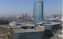 中国科学家首次实现Pbit/s级光传输 