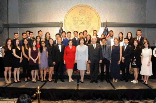 美交通部长赵小兰赞亚裔对美国贡献 忧刻板印象仍存 