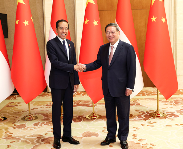 李强会见印度尼西亚总统佐科